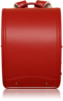 使うほどに革の良さを感じる「高級牛革」モデル。